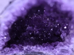 Read more about the article Meditation: Amethyst Crystal Sleep Meditation